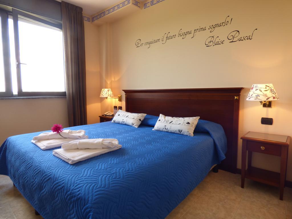 Hotel فيدينسا المظهر الخارجي الصورة